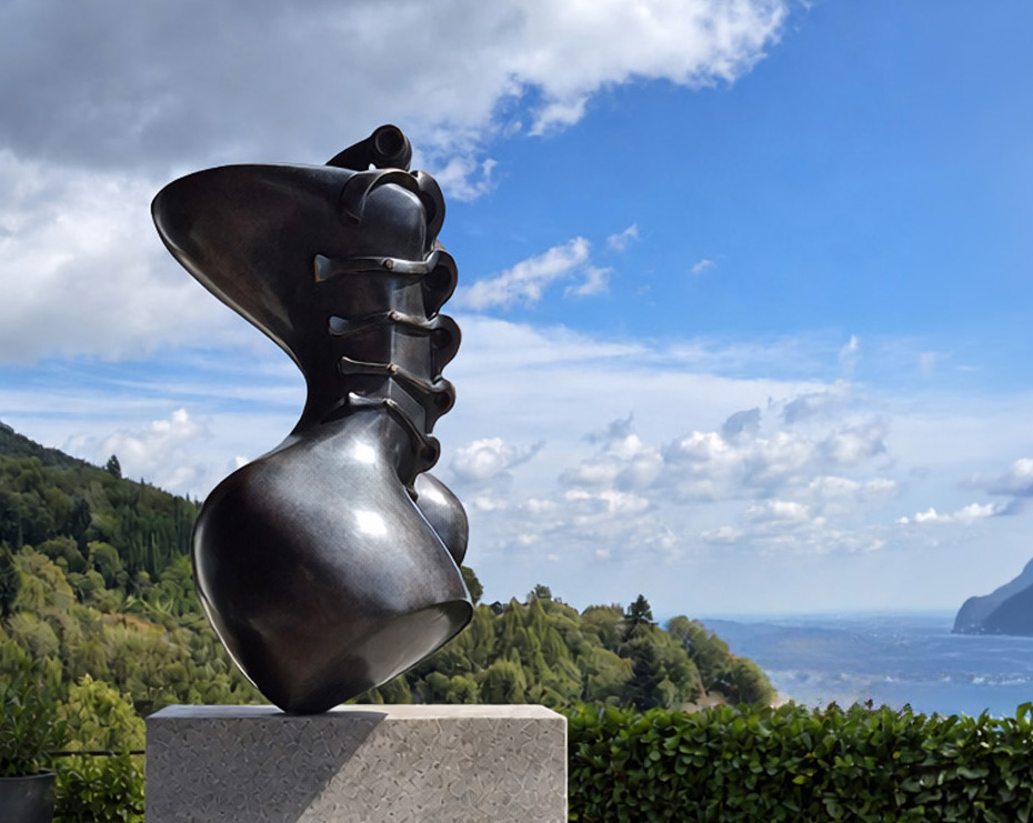 SIE bronze sculpture by Katherine-Ann Mueller for specieskam